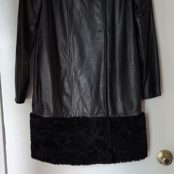 Nicole Miller Black Lambskin Leather Coat with Persian Lamb Fur Trim Size S - Picture 3 of 6